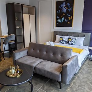 King Studio Sofa Bed